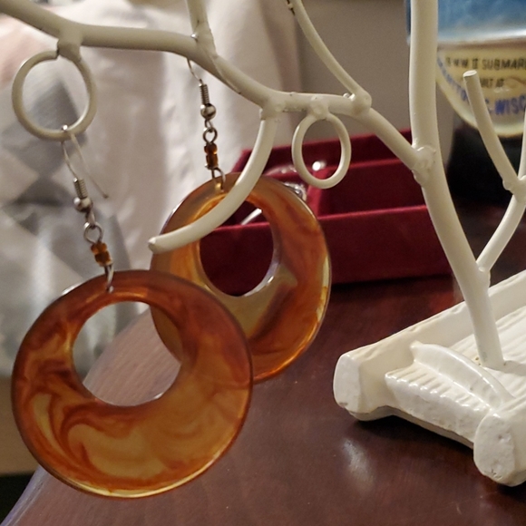 EARINGS - Picture 2 of 2